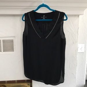 New York & Company black V-neck sleeveless blouse